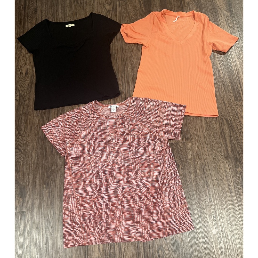 Athleta Womens Blouse  Athletic Tee Shirt Blouse Size M  Large Lot 3